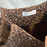 کراپ تاپ زنانه بند ماکارونی طرح پلنگی کد ۱۰۹۳۷