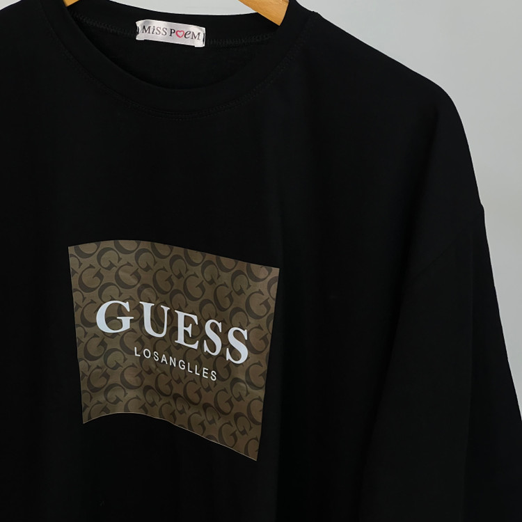 تیشرت باکسی زنانه چاپ Guess کد ۱۰۹۴۹